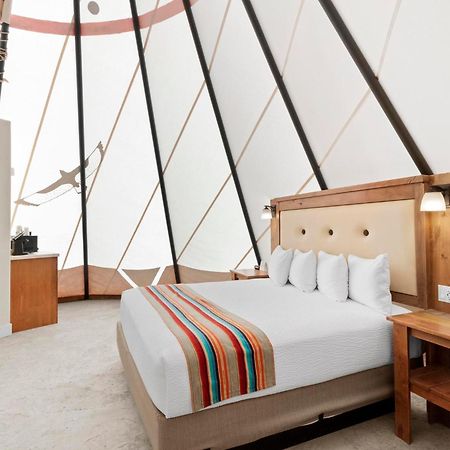Bluff Dwellings Resort Екстериор снимка