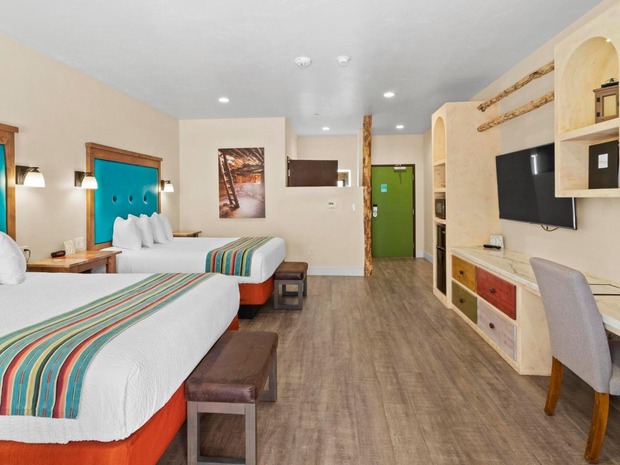 Bluff Dwellings Resort Екстериор снимка