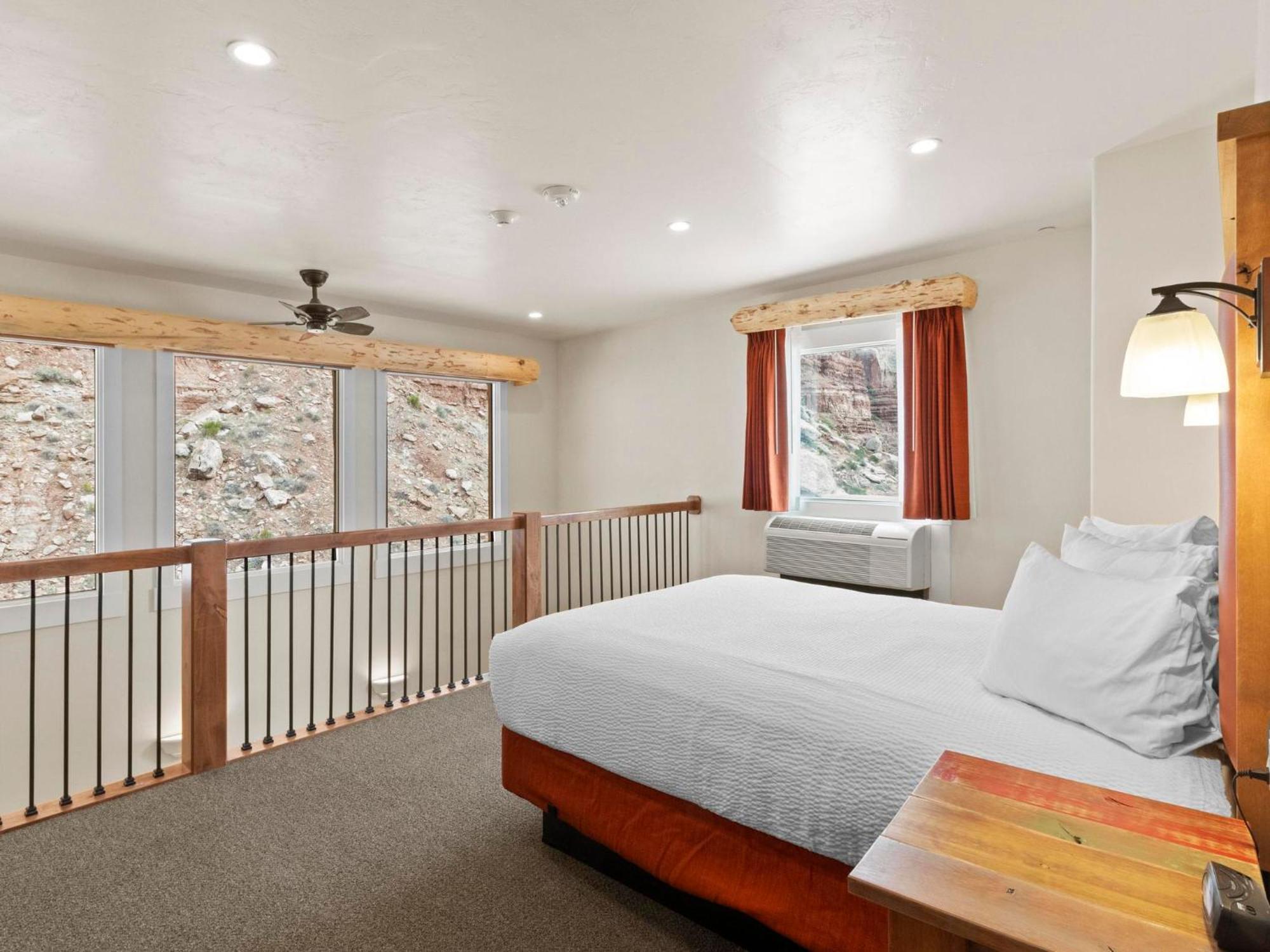 Bluff Dwellings Resort Екстериор снимка