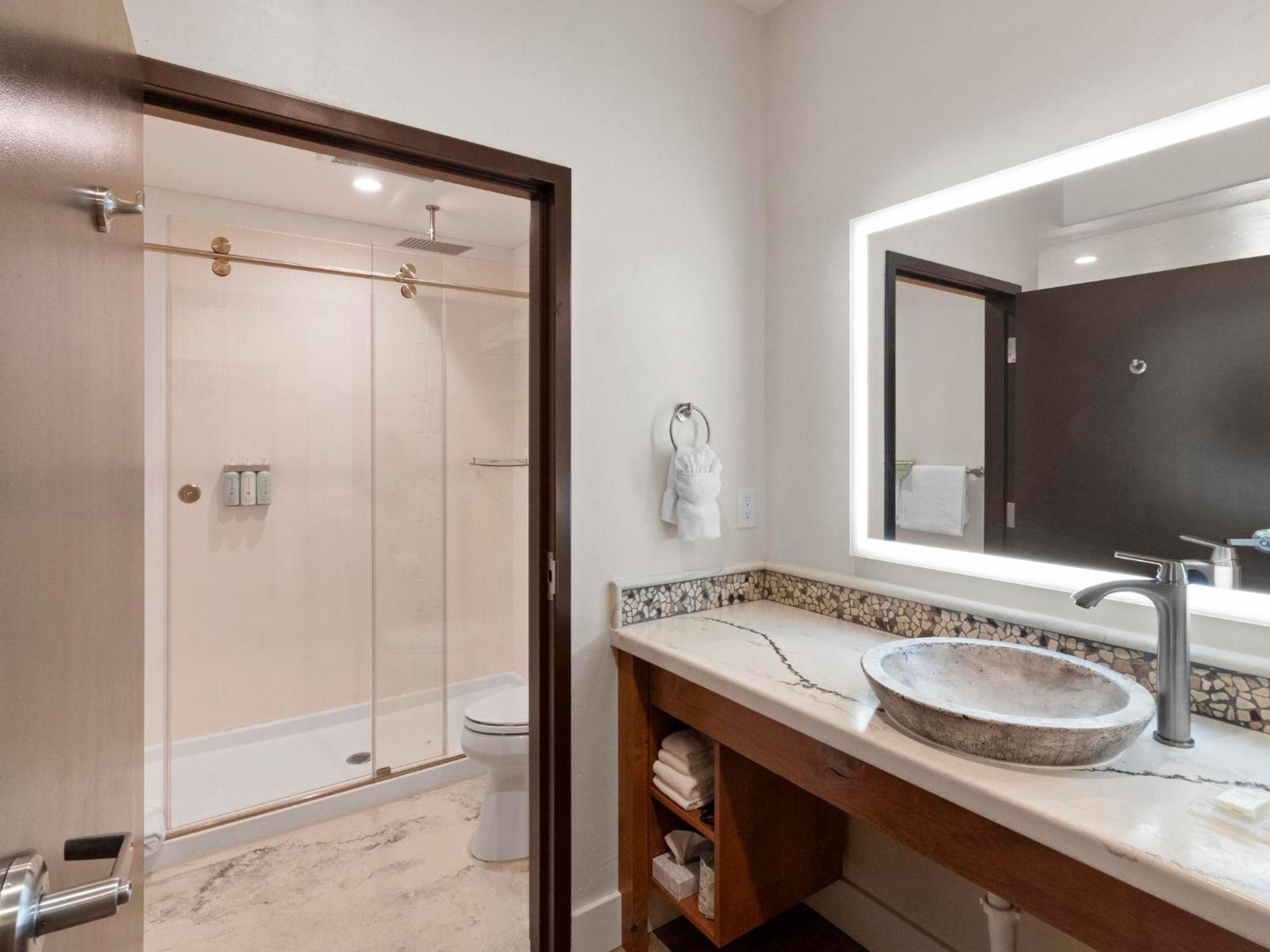 Bluff Dwellings Resort Екстериор снимка
